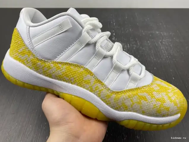 Rep Jordan Snakeskin WMNS Yellow AH7860-107 Low Air 11 0502